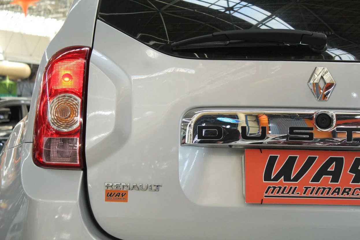 RENAULT DUSTER