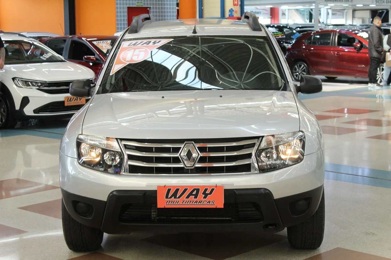 RENAULT DUSTER