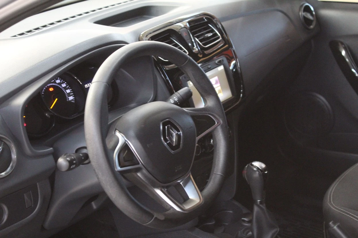 RENAULT LOGAN