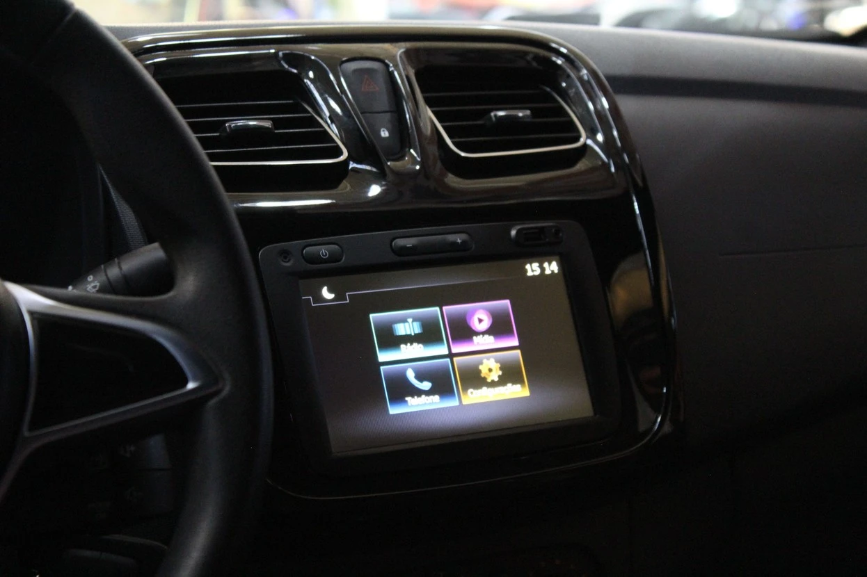 RENAULT LOGAN