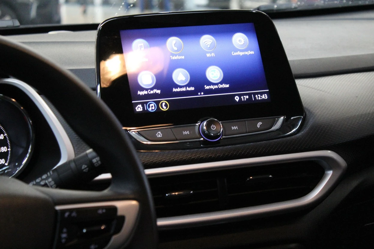CHEVROLET TRACKER