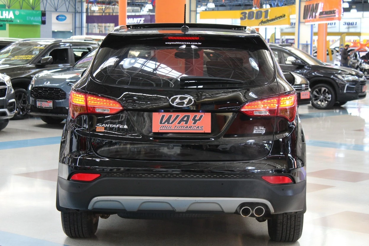 HYUNDAI GRAND SANTA FE