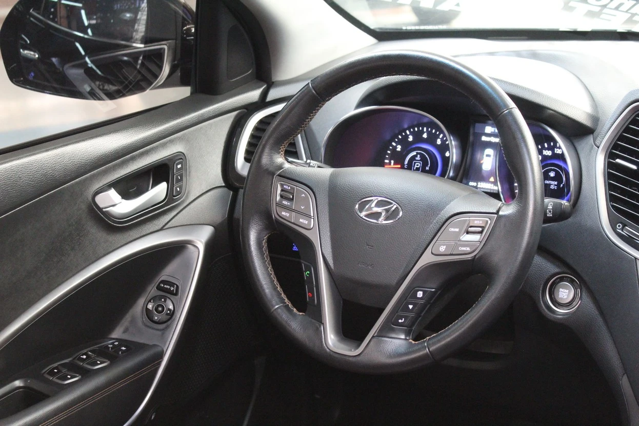HYUNDAI GRAND SANTA FE