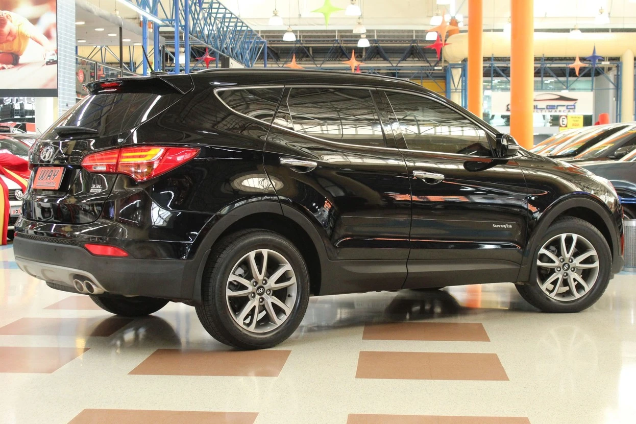 HYUNDAI GRAND SANTA FE