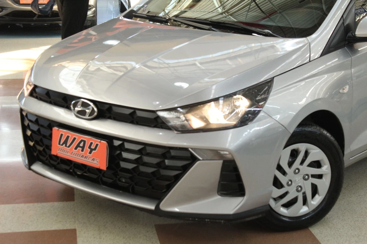 HYUNDAI HB20