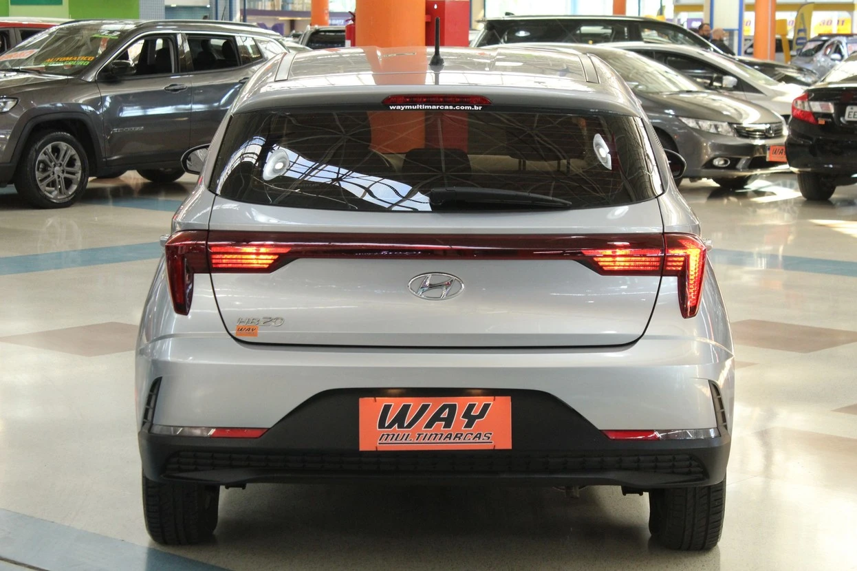 HYUNDAI HB20