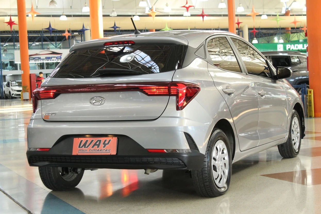 HYUNDAI HB20