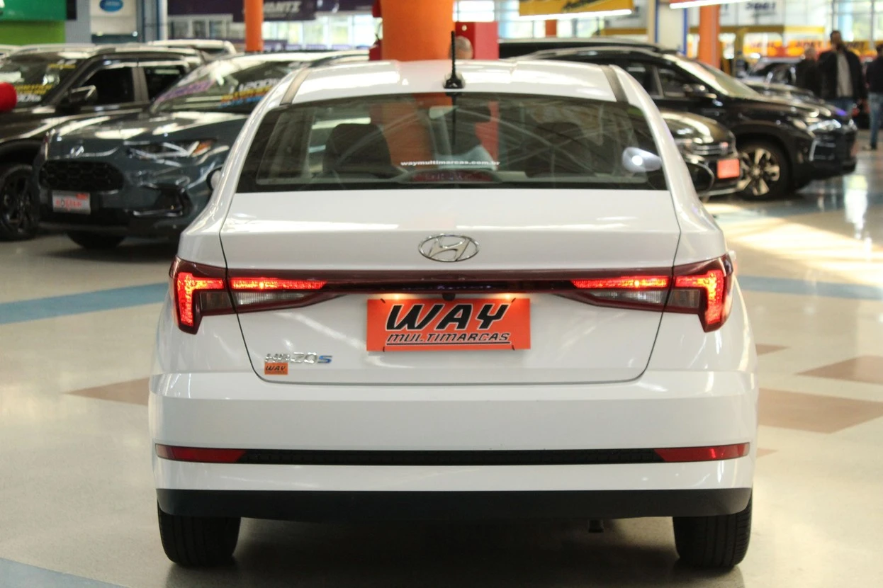HYUNDAI HB20S