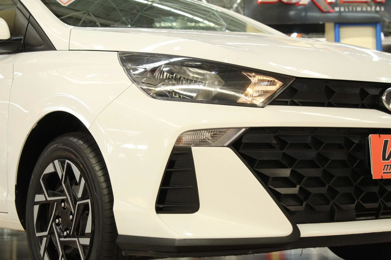 HYUNDAI HB20S