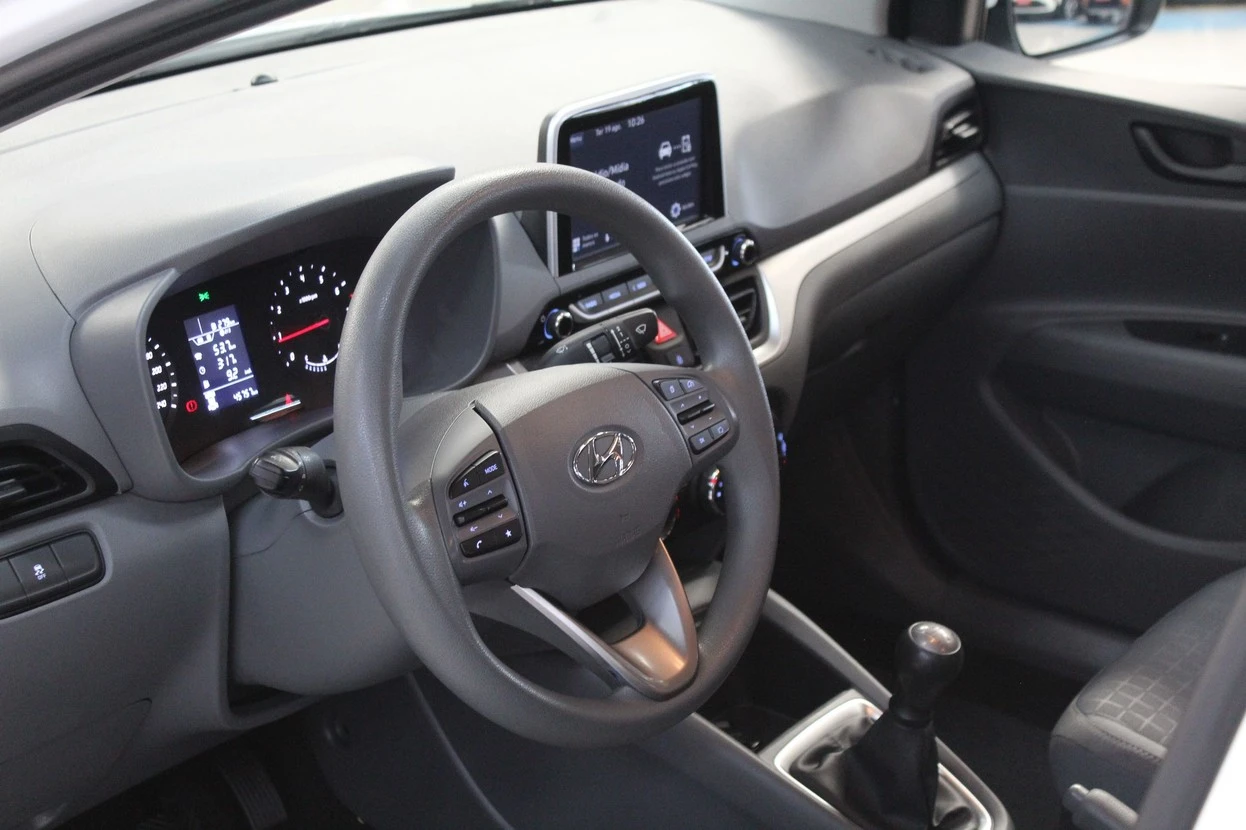 HYUNDAI HB20S