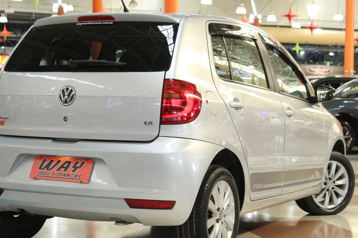 VOLKSWAGEN FOX