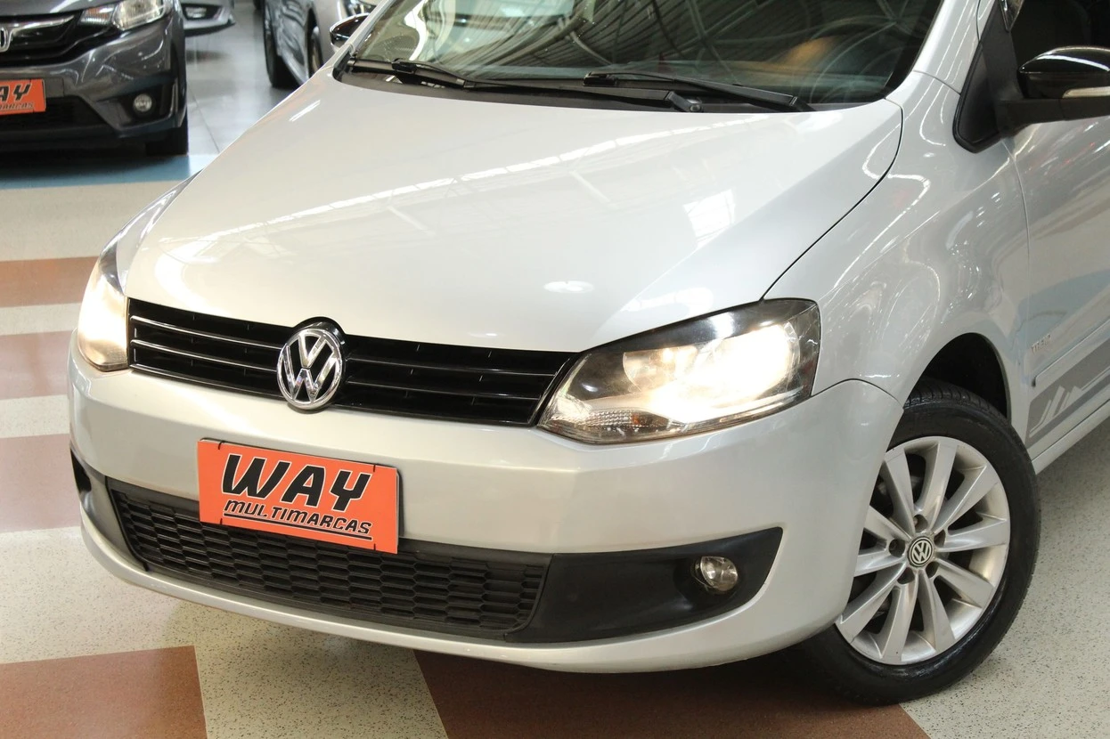 VOLKSWAGEN FOX