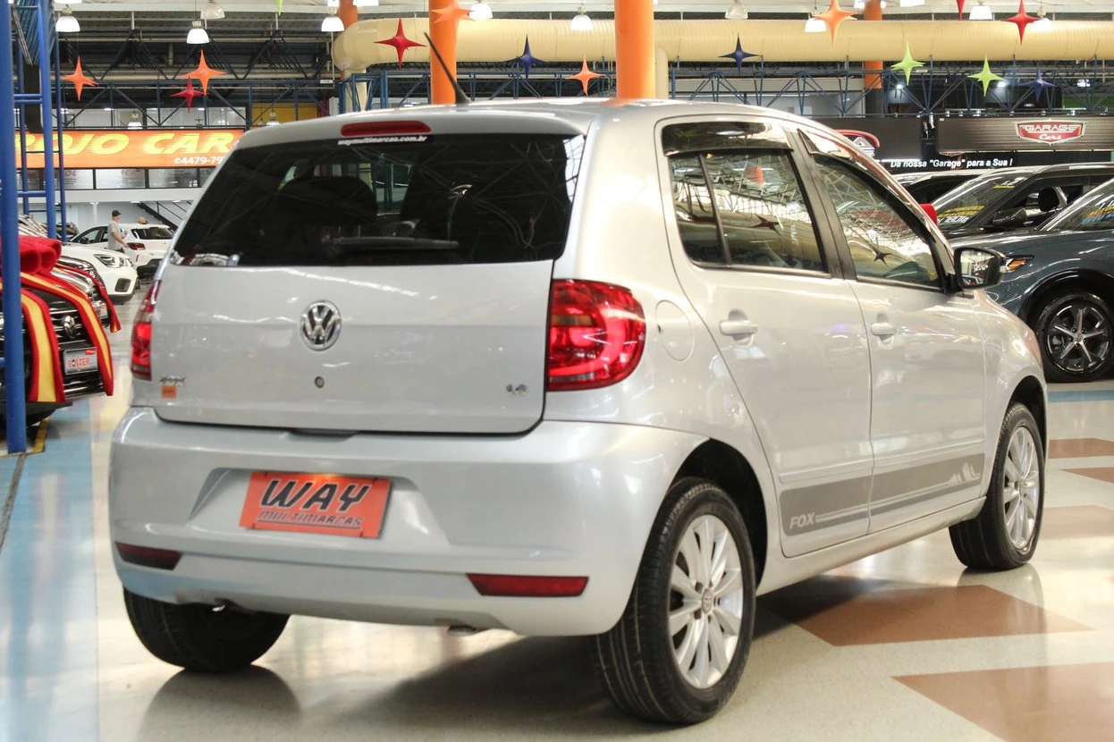 VOLKSWAGEN FOX