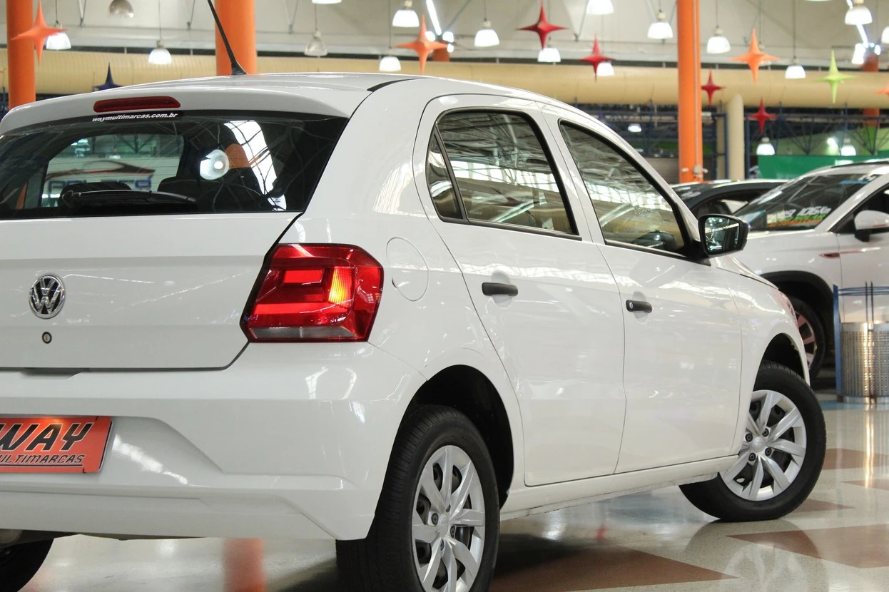 VOLKSWAGEN GOL