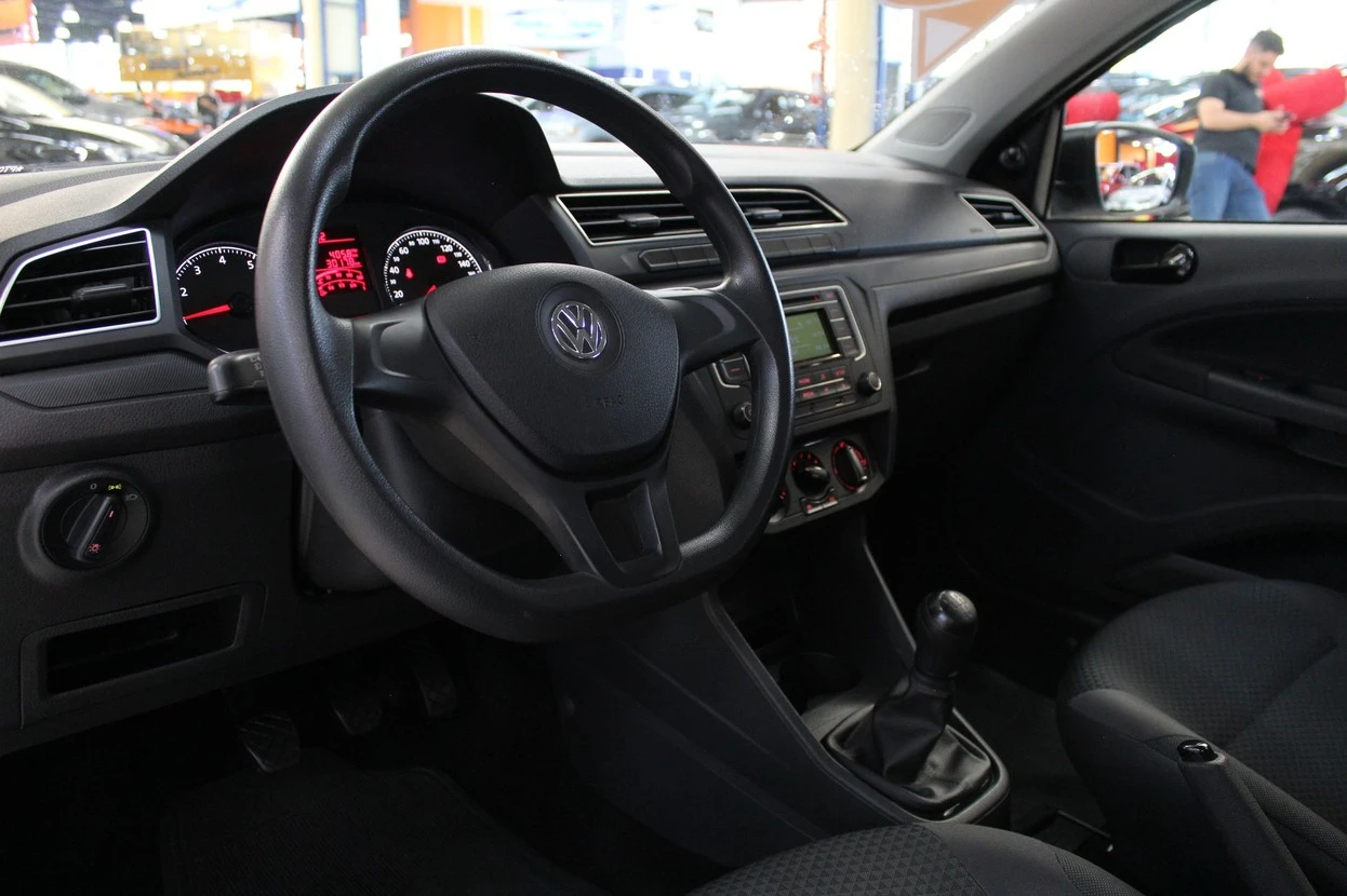 VOLKSWAGEN GOL