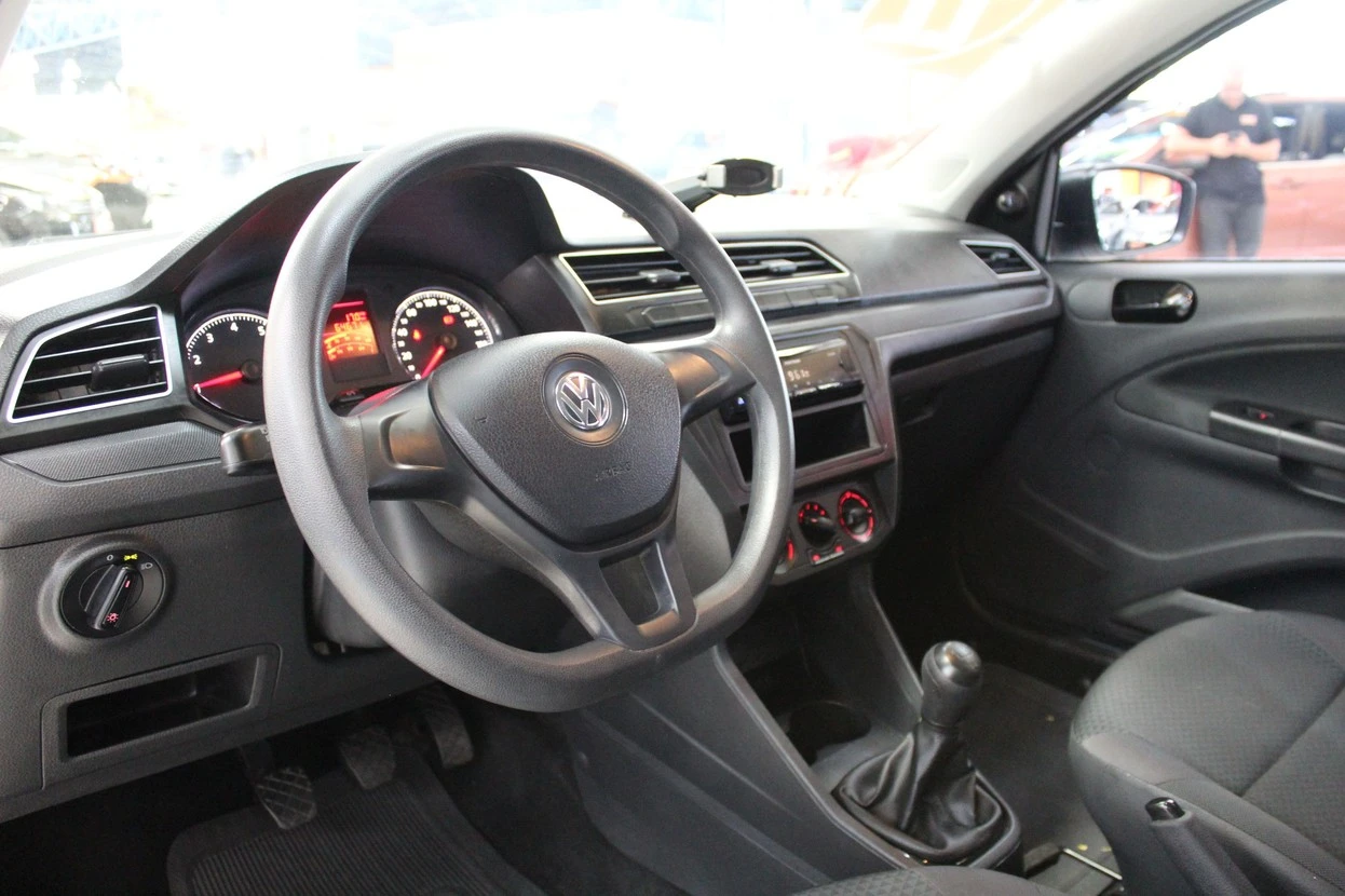 VOLKSWAGEN GOL