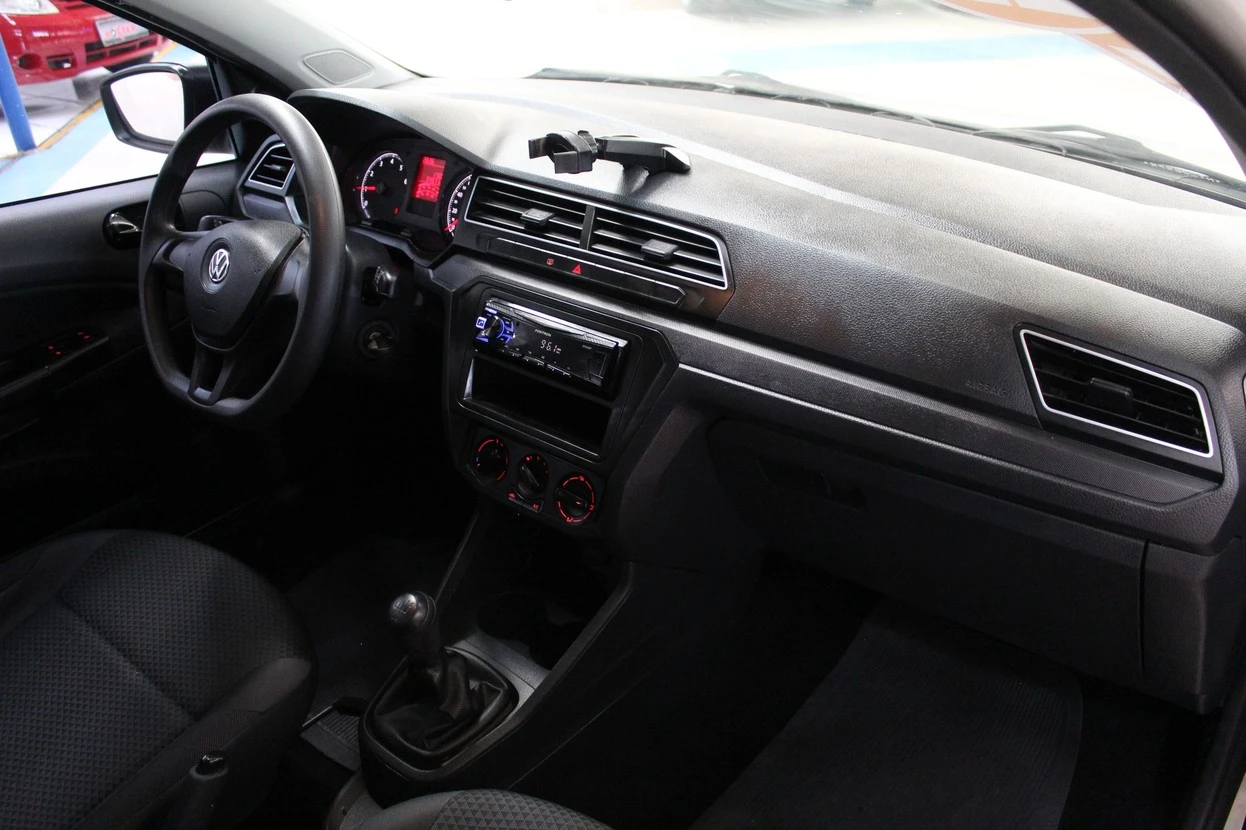 VOLKSWAGEN GOL