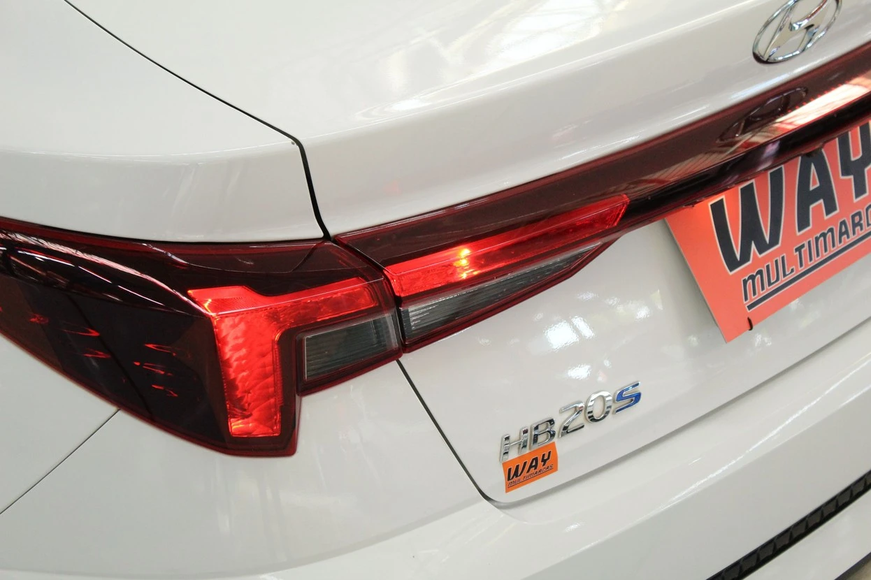 HYUNDAI HB20S