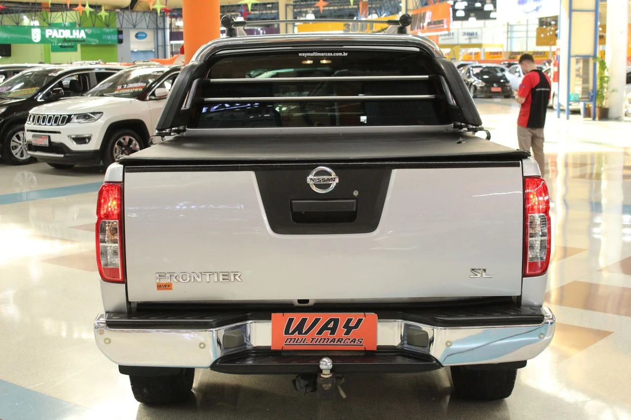 NISSAN FRONTIER