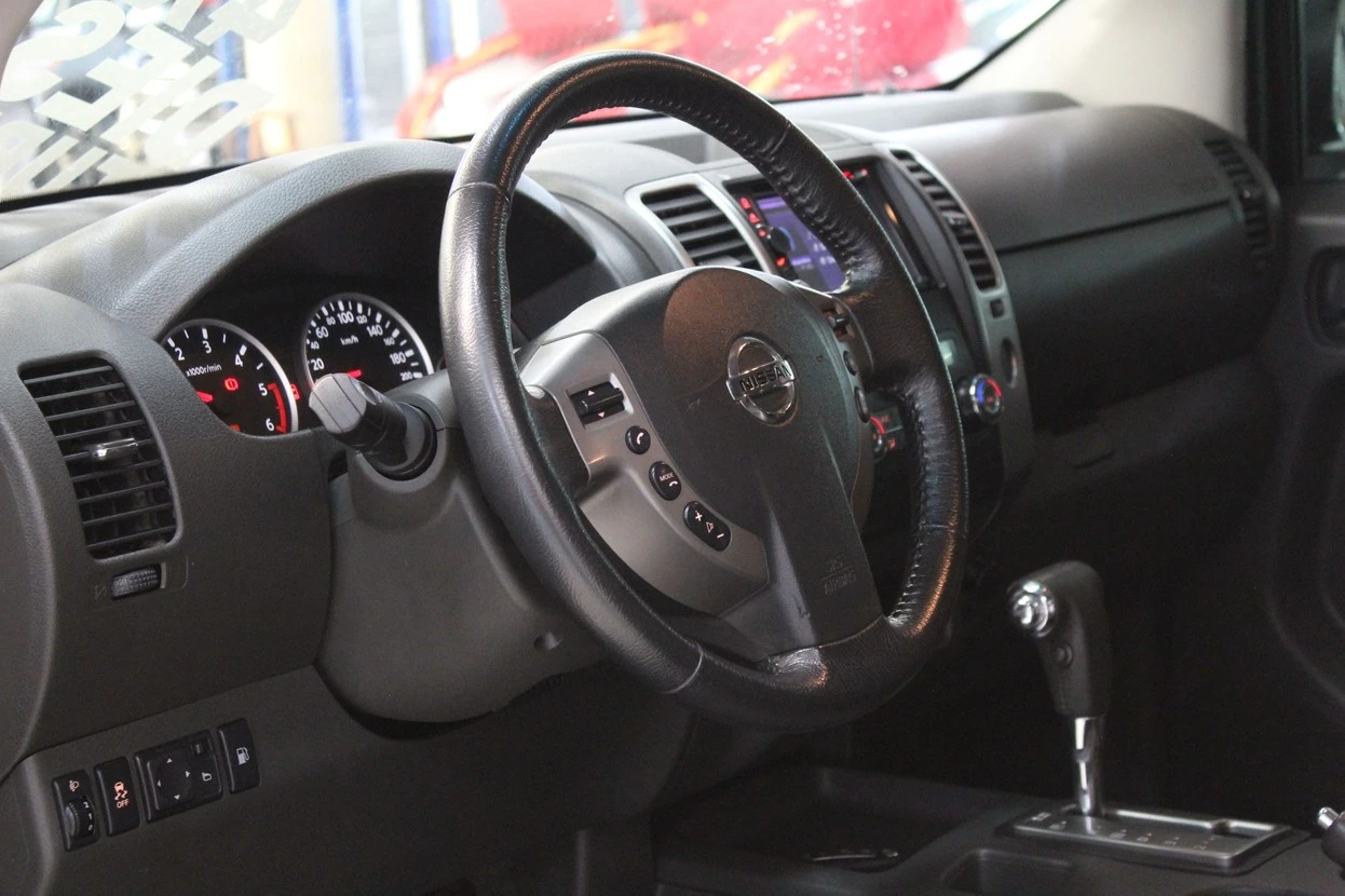 NISSAN FRONTIER