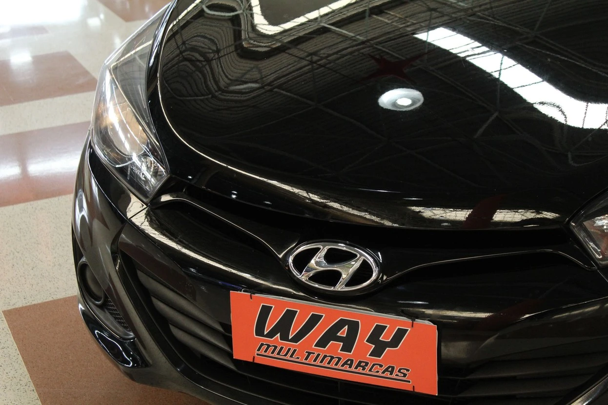 HYUNDAI HB20S