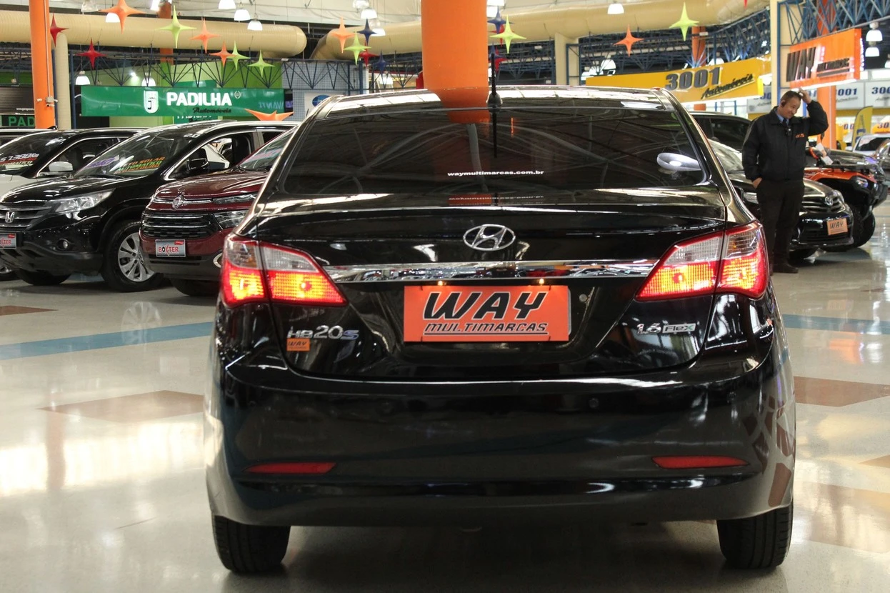 HYUNDAI HB20S