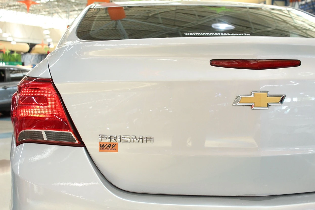CHEVROLET PRISMA