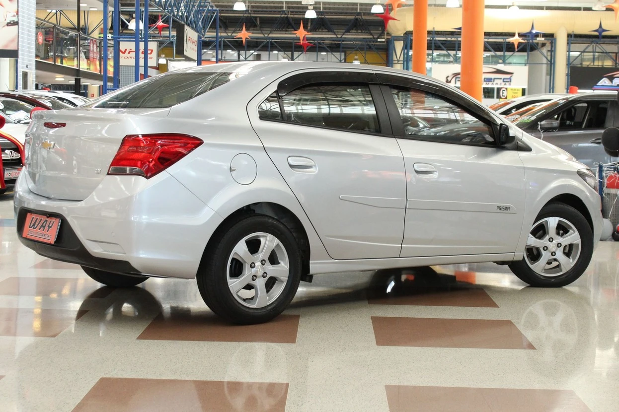 CHEVROLET PRISMA