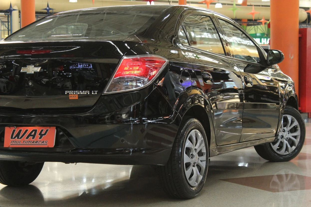 CHEVROLET PRISMA