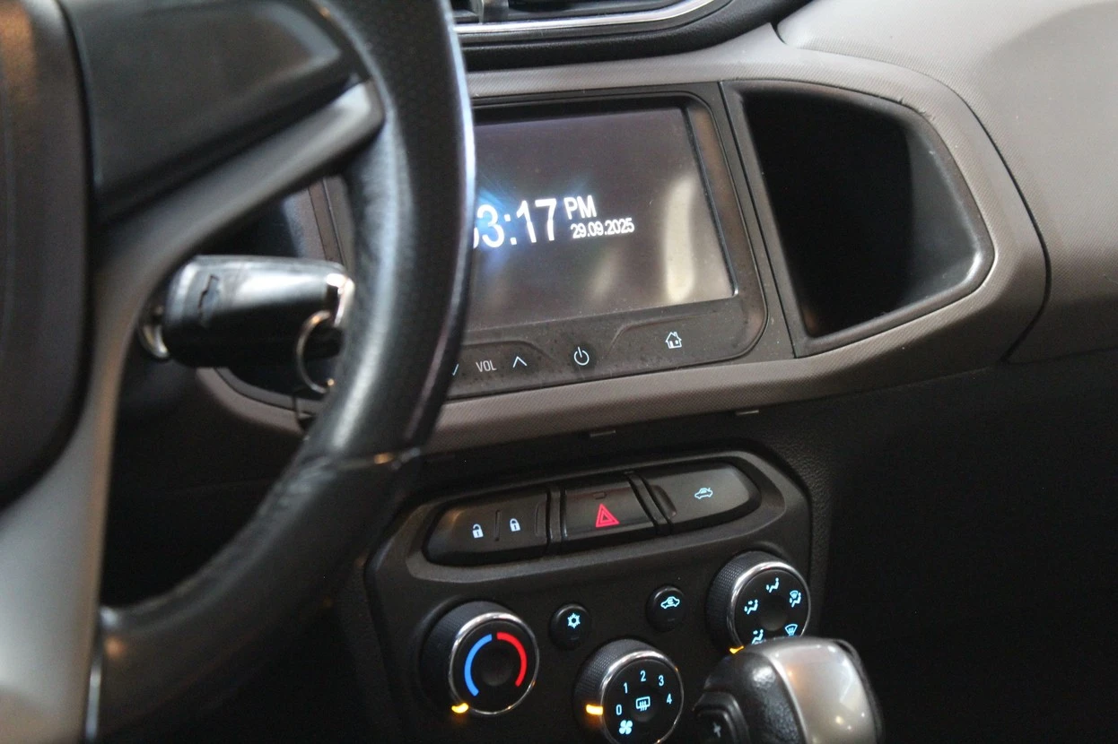 CHEVROLET PRISMA