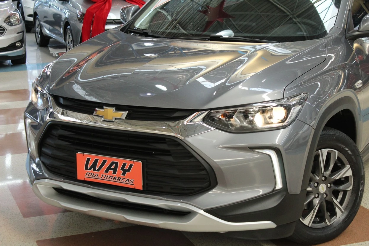 CHEVROLET TRACKER