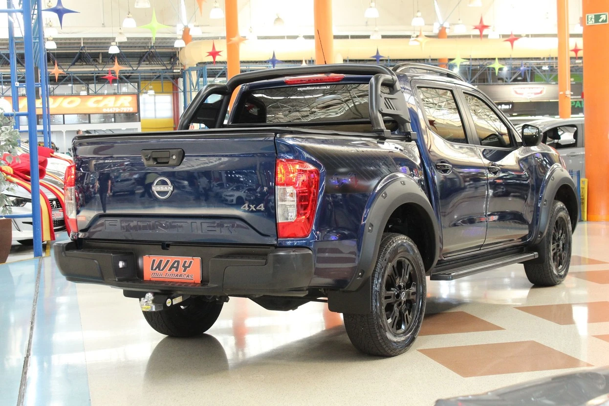 NISSAN FRONTIER