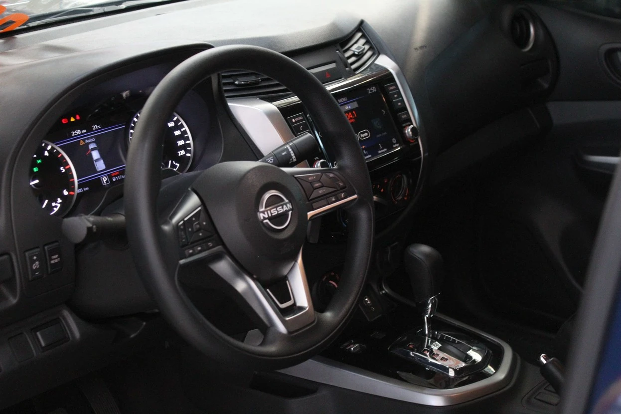 NISSAN FRONTIER