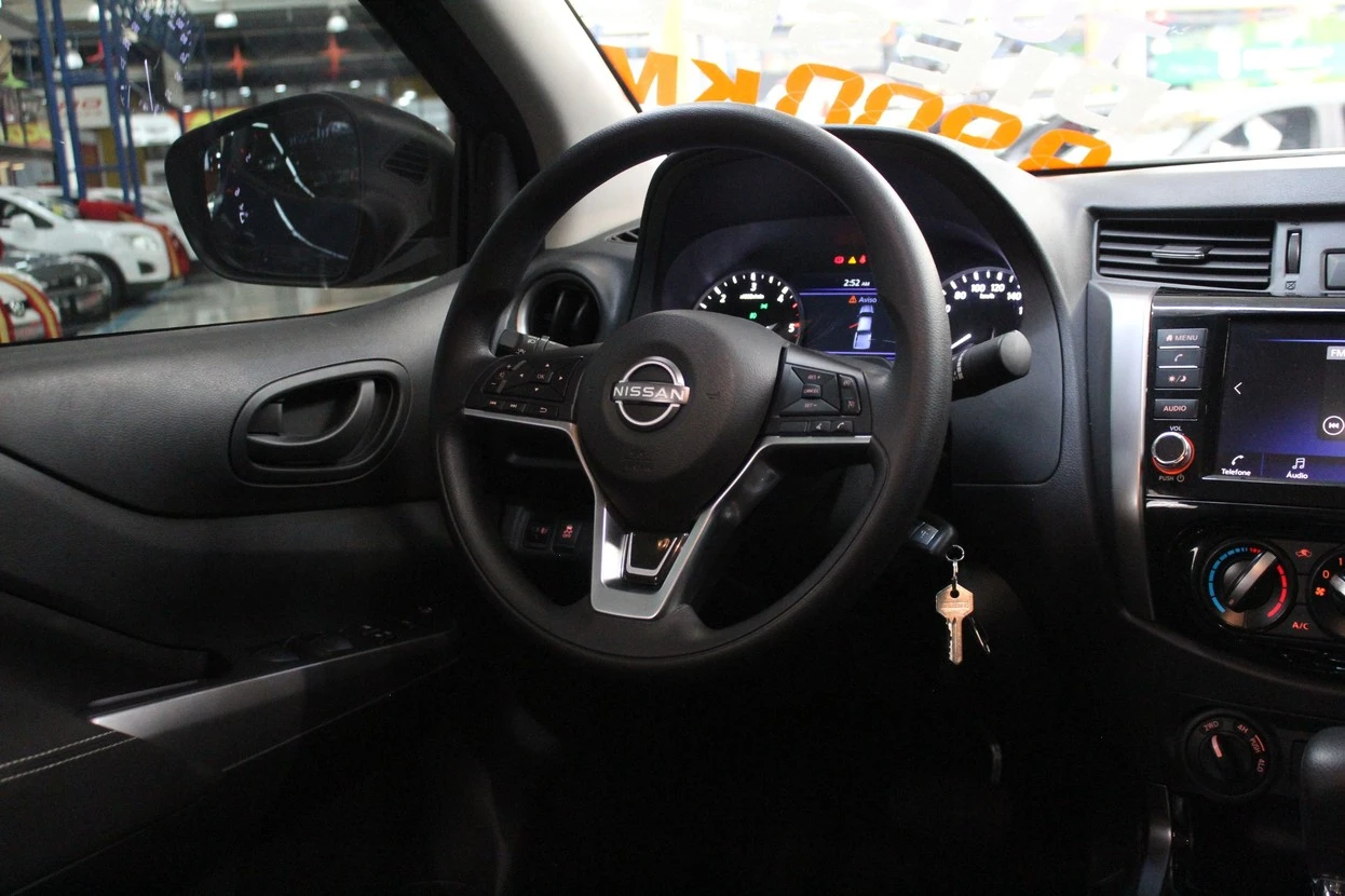 NISSAN FRONTIER