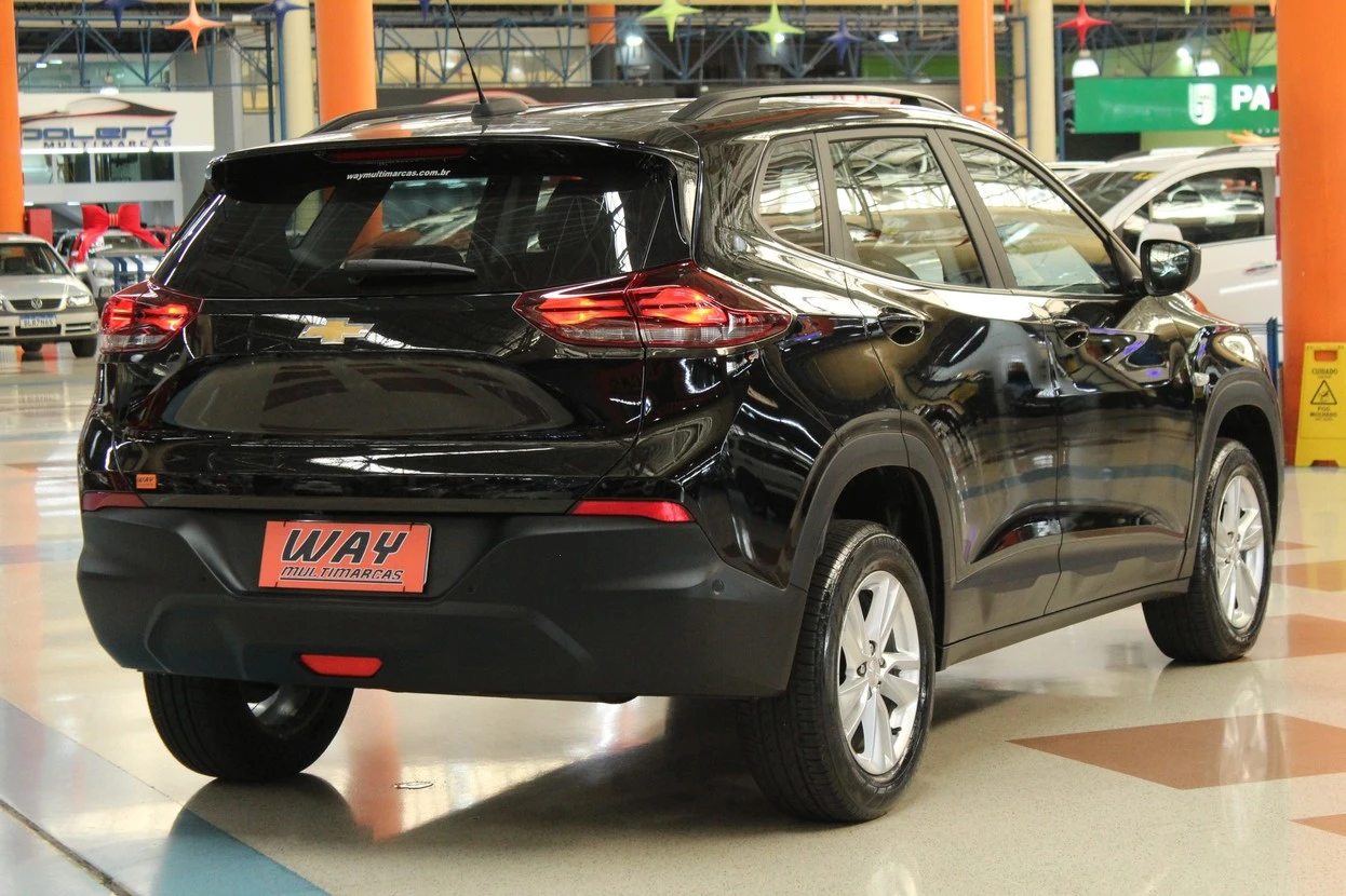 CHEVROLET TRACKER