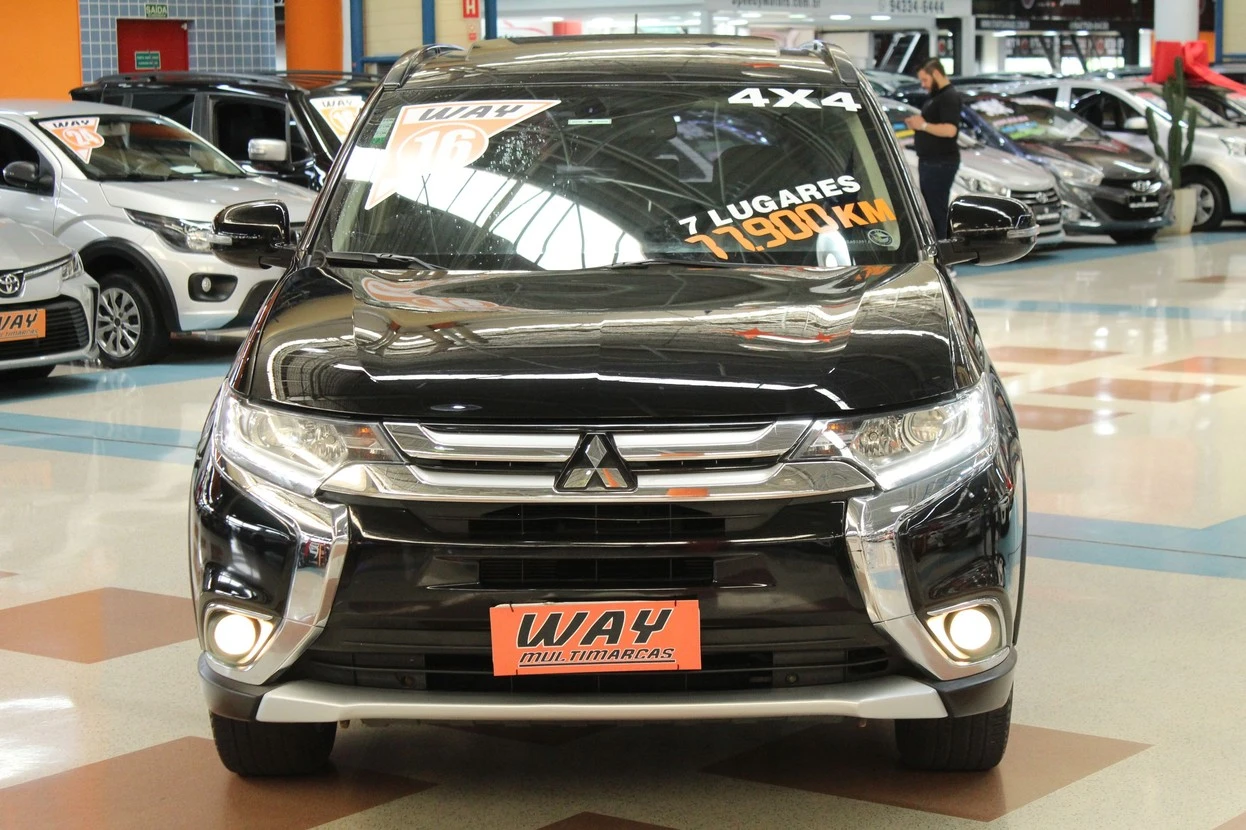 MITSUBISHI OUTLANDER