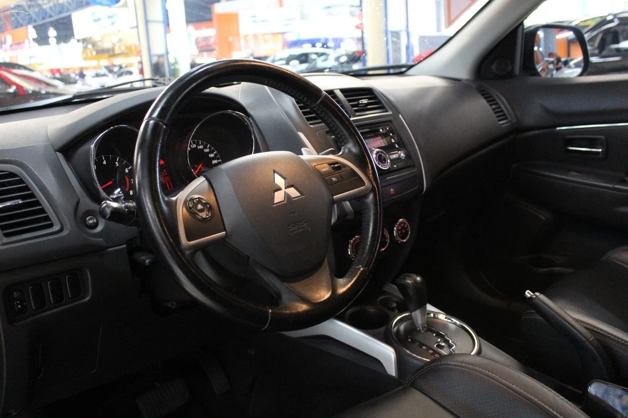 MITSUBISHI ASX