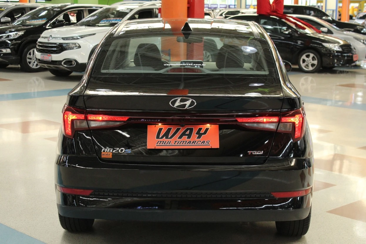 HYUNDAI HB20S