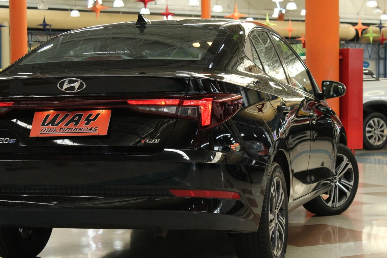HYUNDAI HB20S