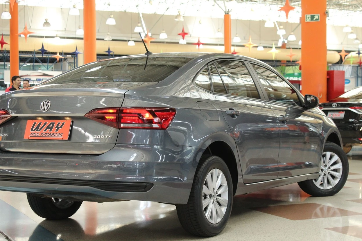 VOLKSWAGEN VIRTUS