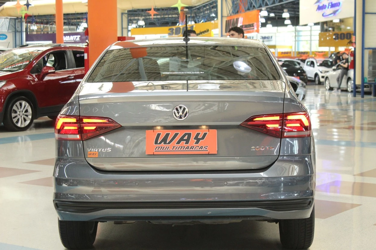 VOLKSWAGEN VIRTUS
