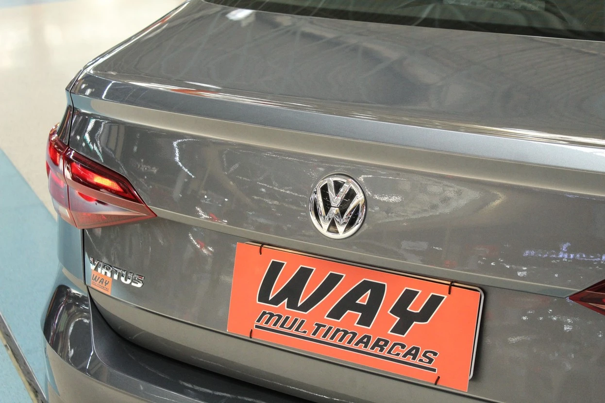 VOLKSWAGEN VIRTUS