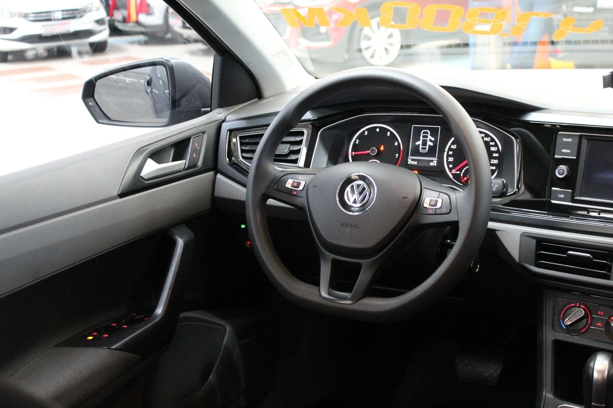 VOLKSWAGEN VIRTUS