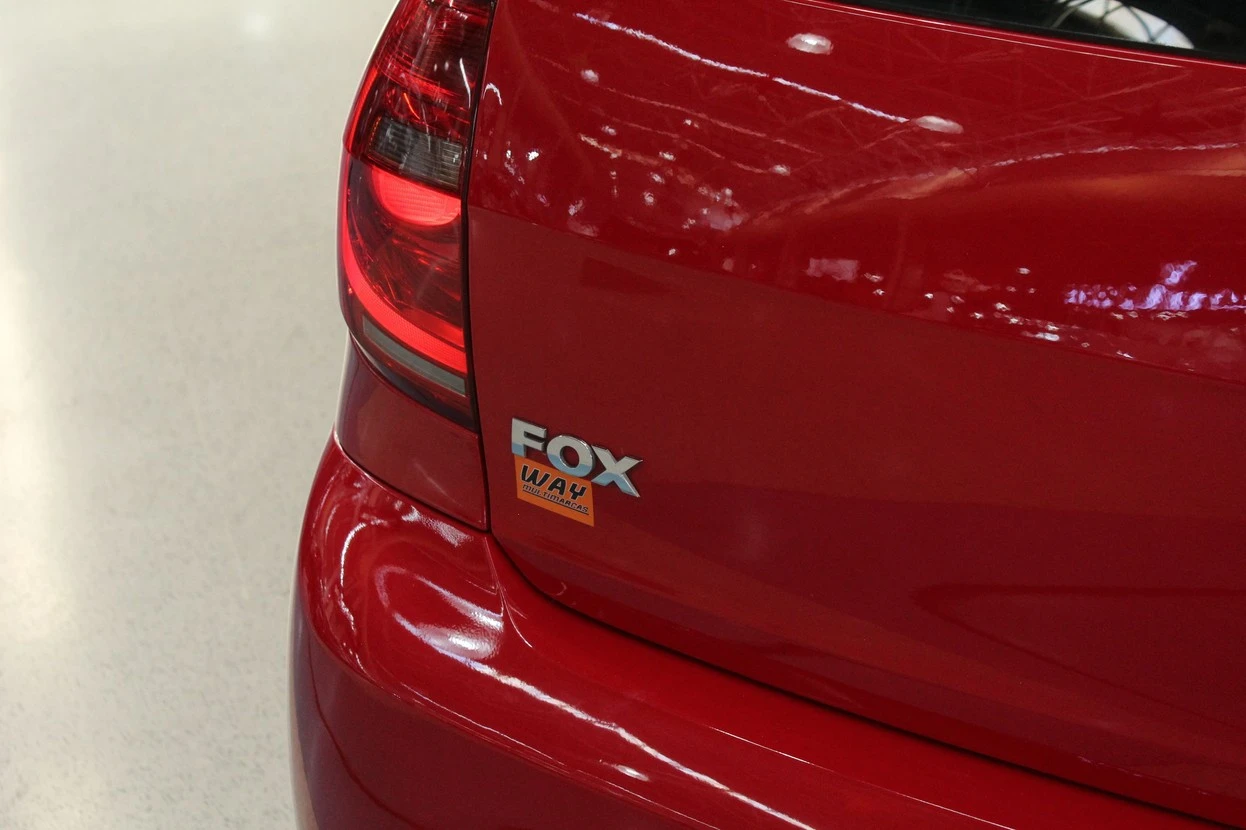 VOLKSWAGEN FOX