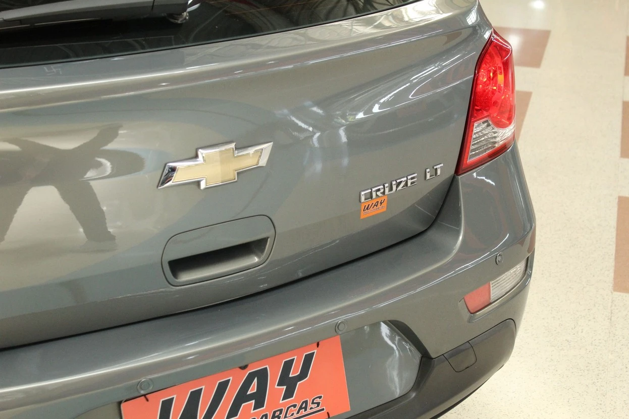 CHEVROLET CRUZE