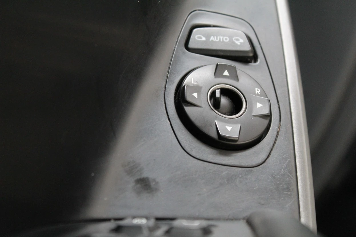 HYUNDAI GRAND SANTA FE