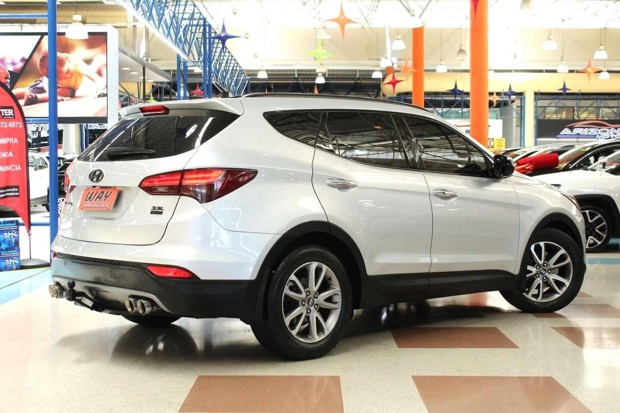 HYUNDAI GRAND SANTA FE