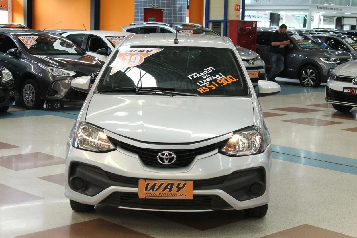 TOYOTA ETIOS