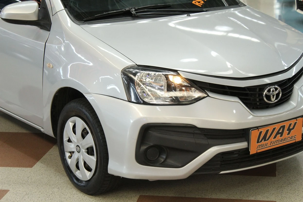 TOYOTA ETIOS