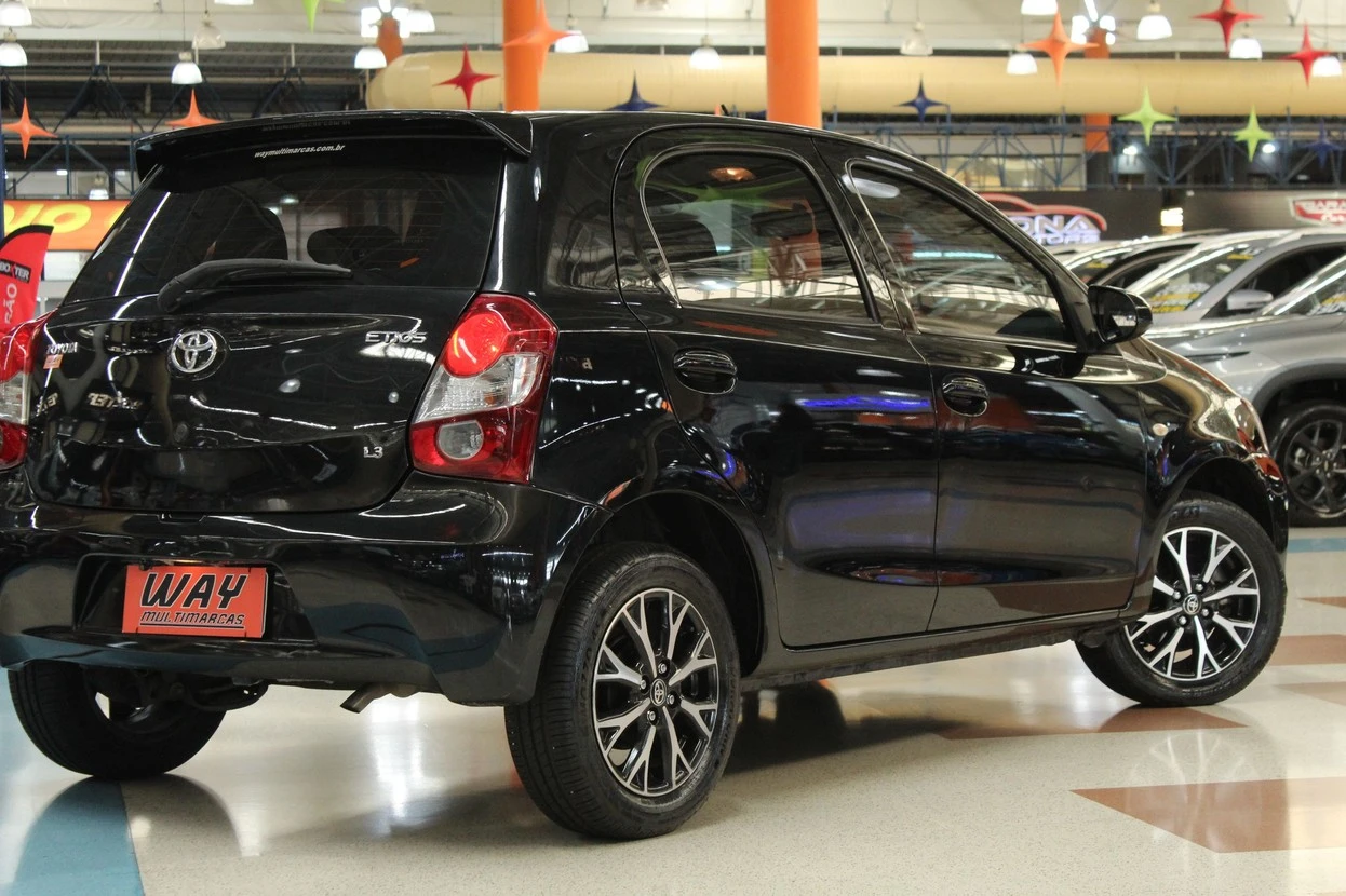TOYOTA ETIOS